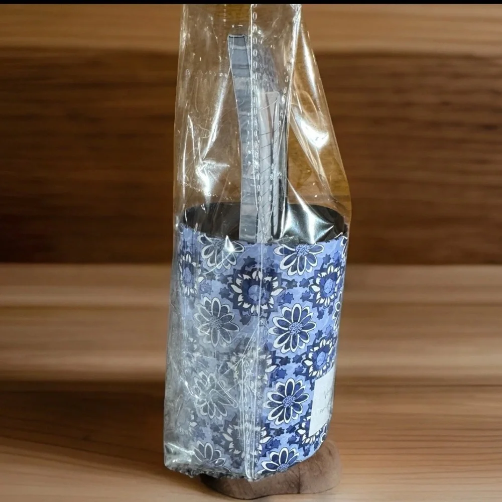 VERA BRADLEY Gift Set Ikat Island Tile Blue Pen Cup 50 Sheet Gel Pen Notepad Set